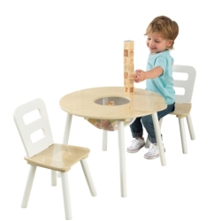 Table ronde et ses deux...