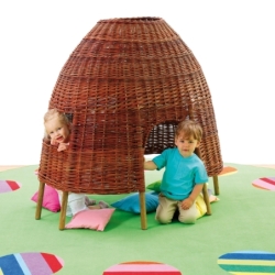 Cabane la hutte de saule