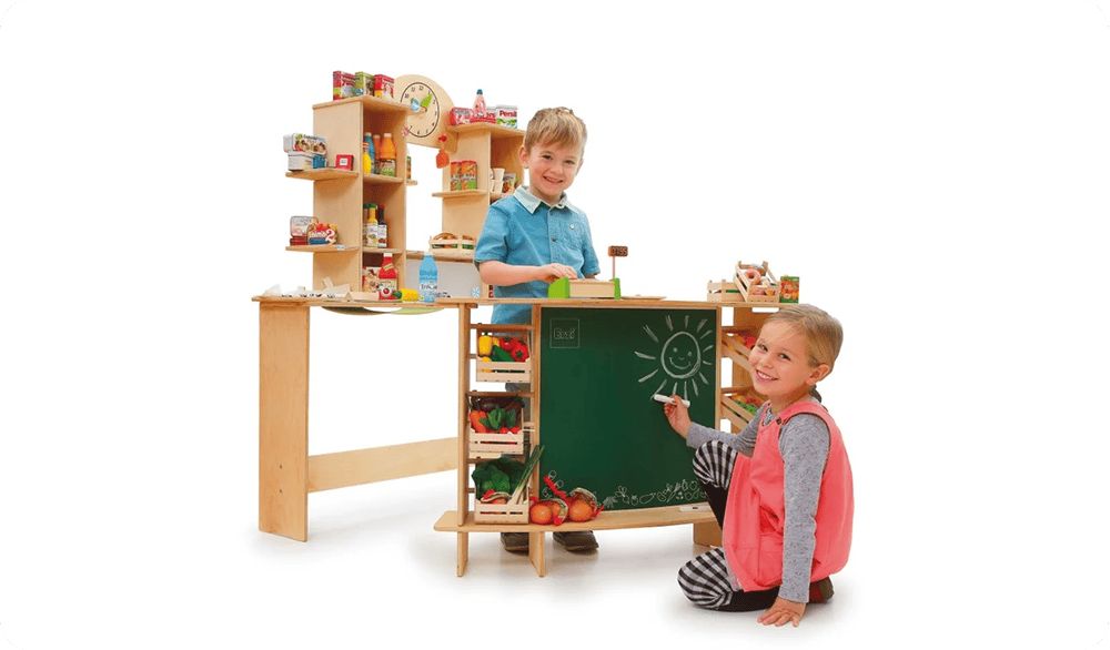 Dînette, marchande et cuisine en bois pour enfants, jeux d'imitation de la marque Erzi.
